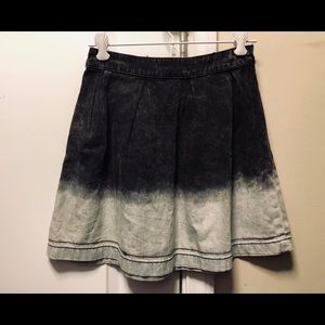 Gradient denim skirt